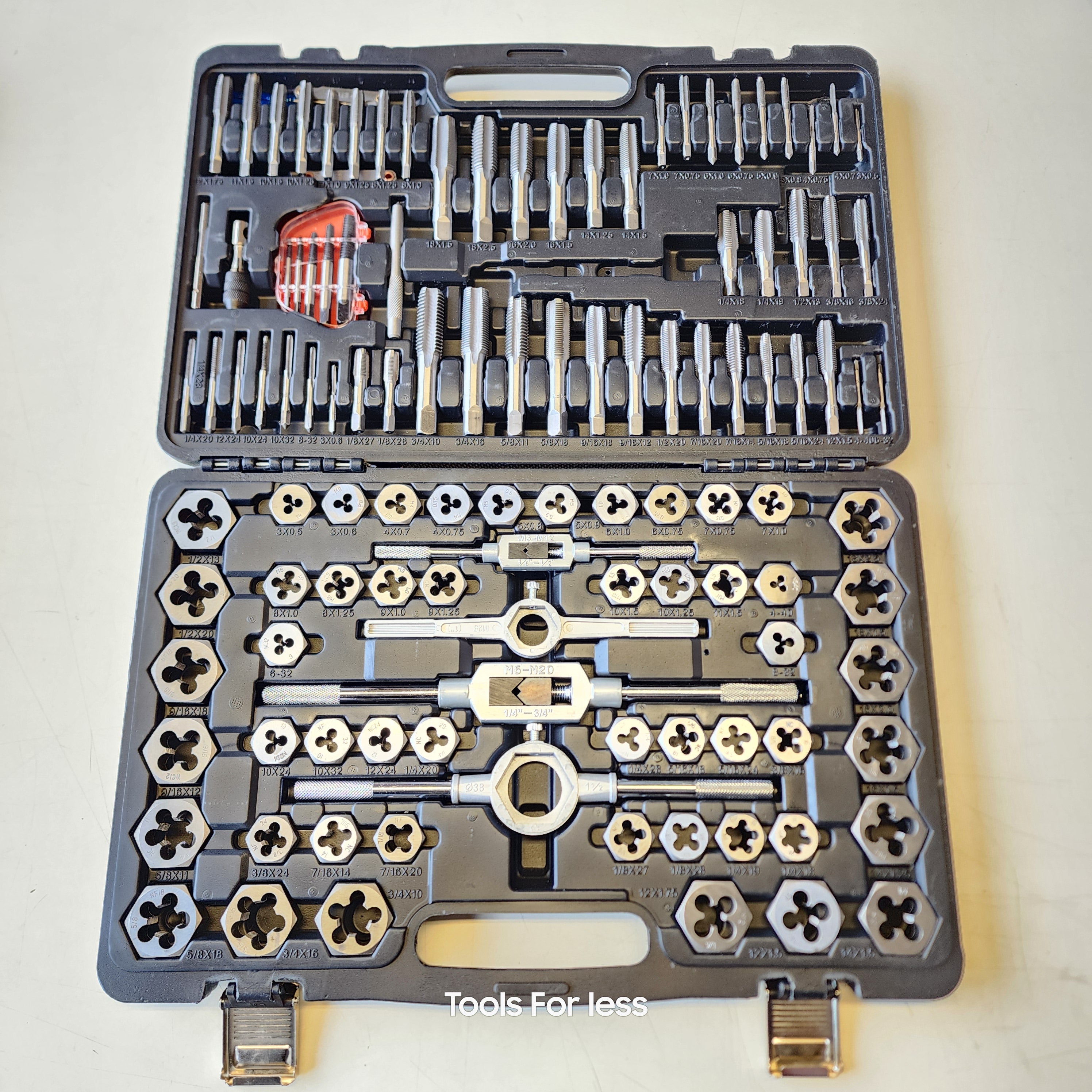 SAE/Metric Ratcheting Tap and Die Set 114pice SAE/Metric Ratcheting Tap and Die Set 114pice
